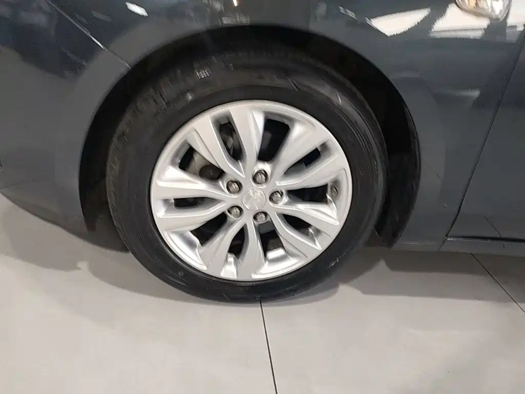 Buick Excelle — миниатюра 23