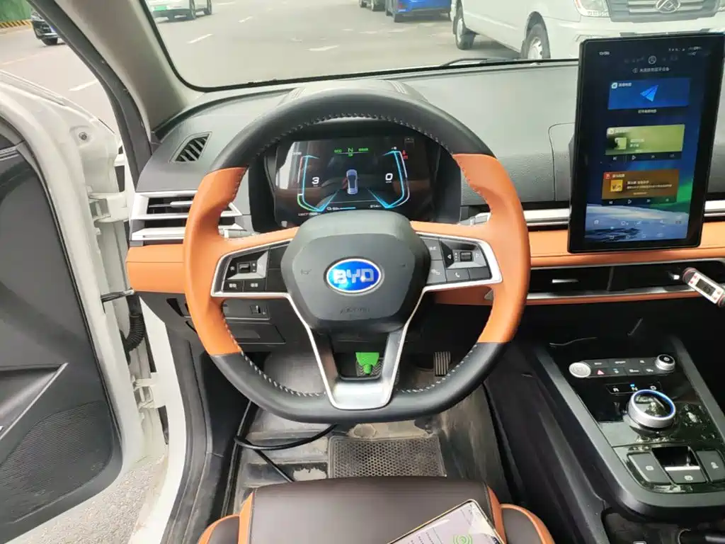 BYD e2 — миниатюра 11