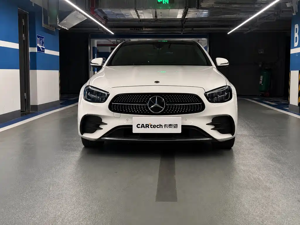 Mercedes-Benz E-Class — миниатюра 3