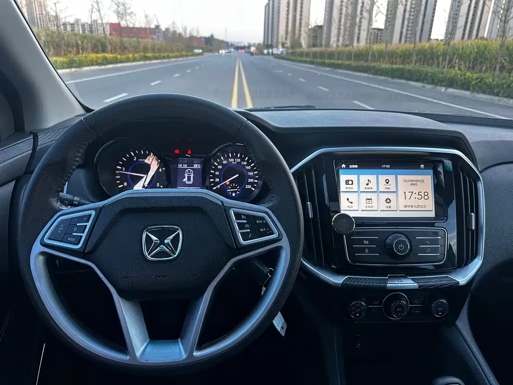 JMC Yusheng S350 — миниатюра 6