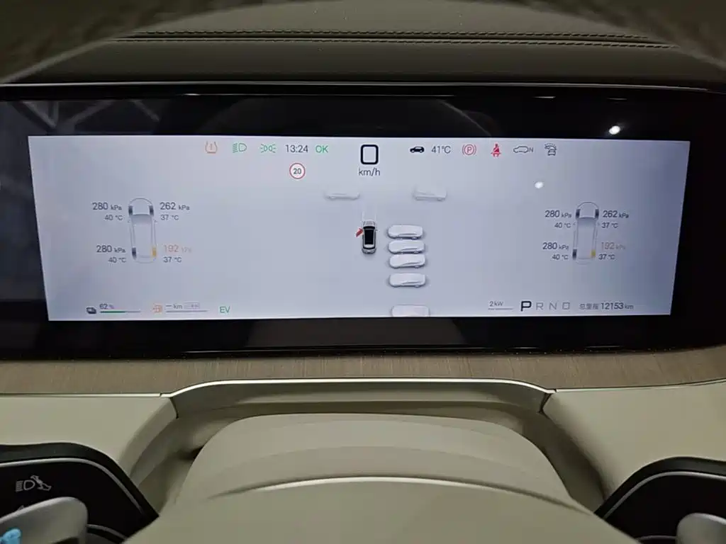 Denza Zoom N8L — миниатюра 18
