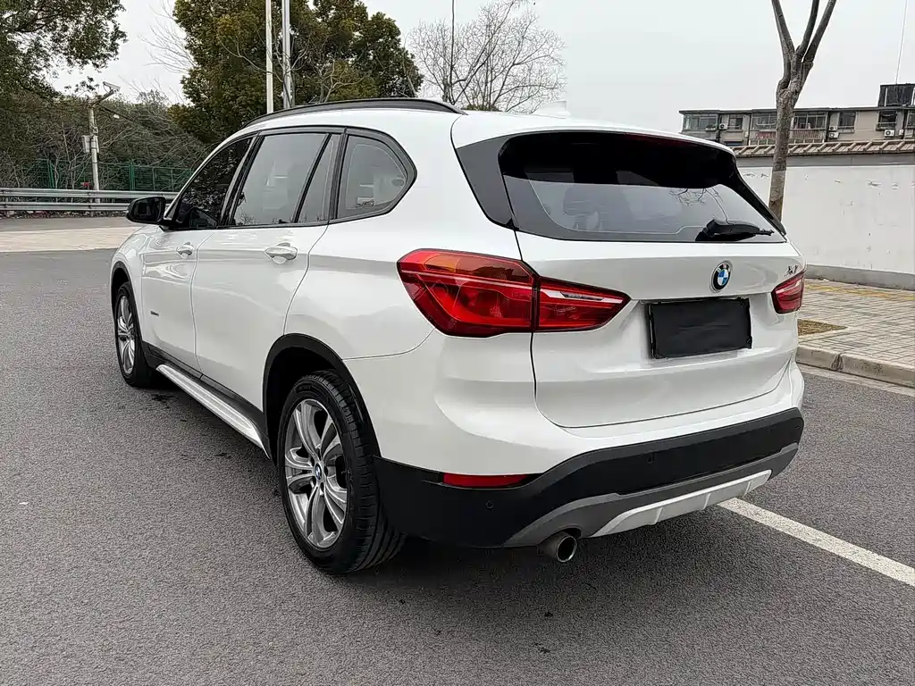 BMW X1 — миниатюра 11
