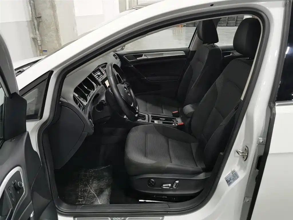 Volkswagen Golf 2020 280TSI DSG Comfort