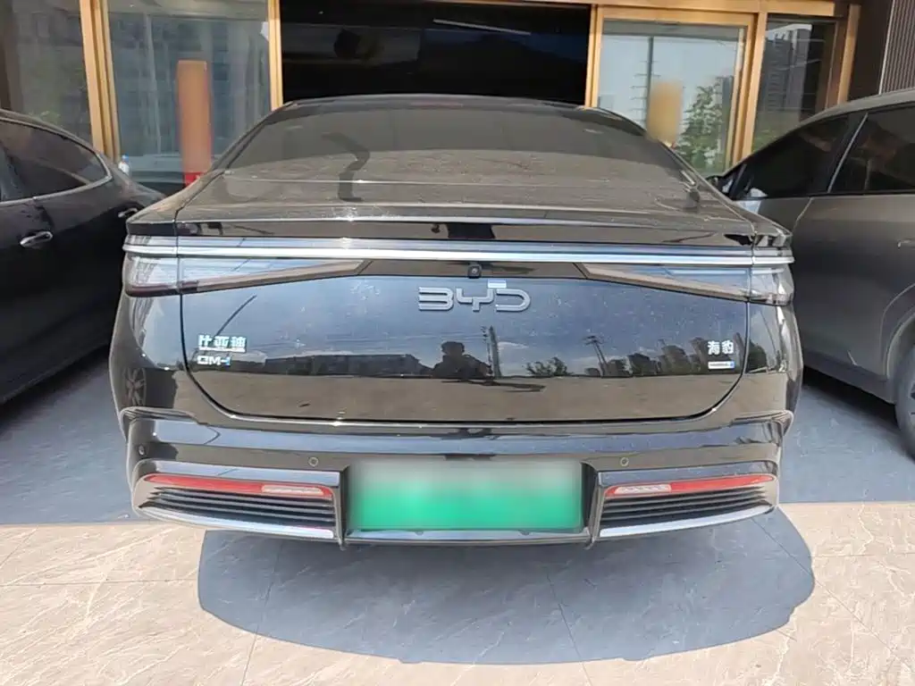 BYD Seal — миниатюра 6