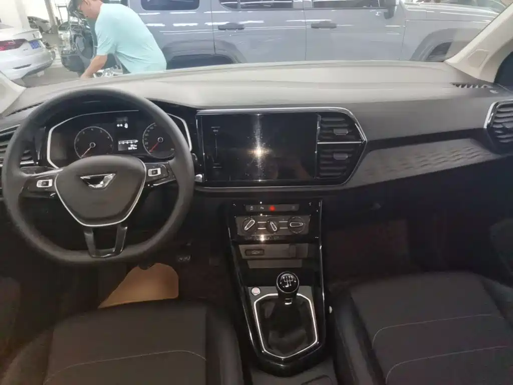 Jetta VS5 — миниатюра 10