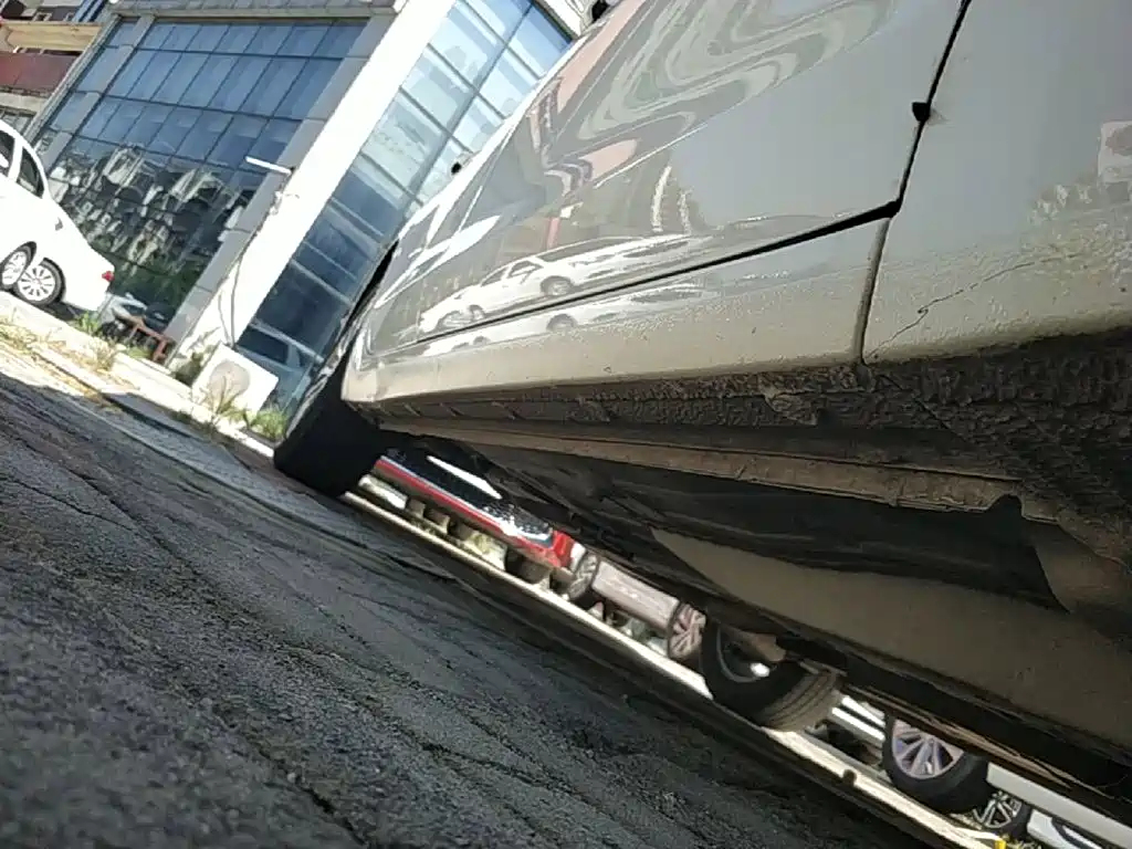 Buick Excelle — миниатюра 21
