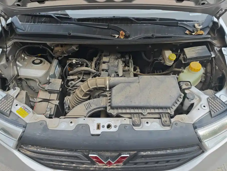 Wuling Hongguang V — миниатюра 10