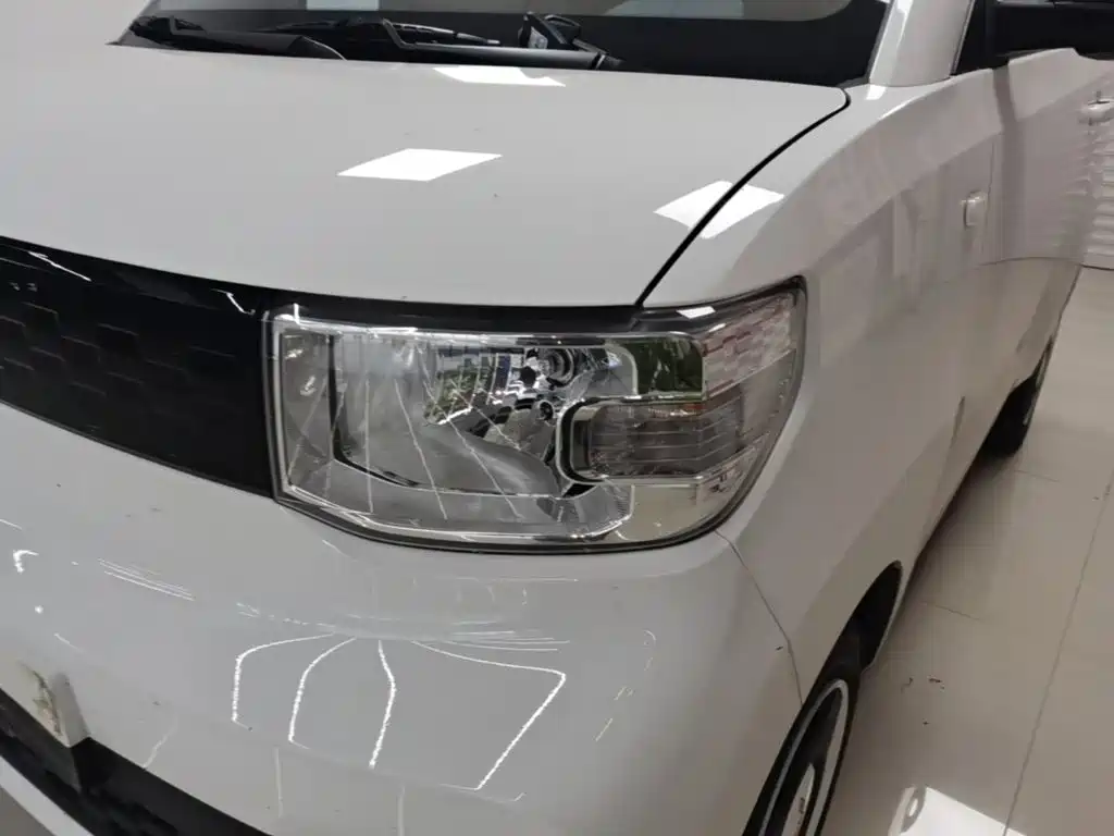 Wuling MINIEV — миниатюра 24
