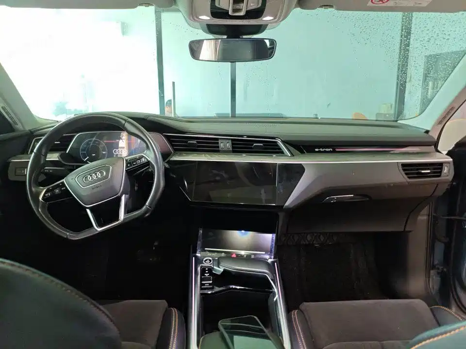 Audi e-tron — миниатюра 14