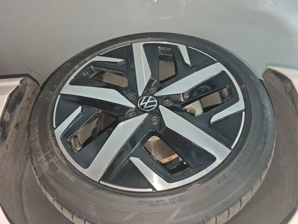 Volkswagen Lamando — миниатюра 23