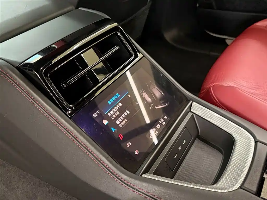 Porsche Panamera — миниатюра 6