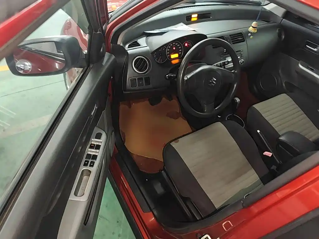 Suzuki Swift — миниатюра 16