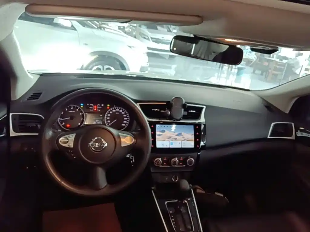 Nissan Sylphy — миниатюра 10