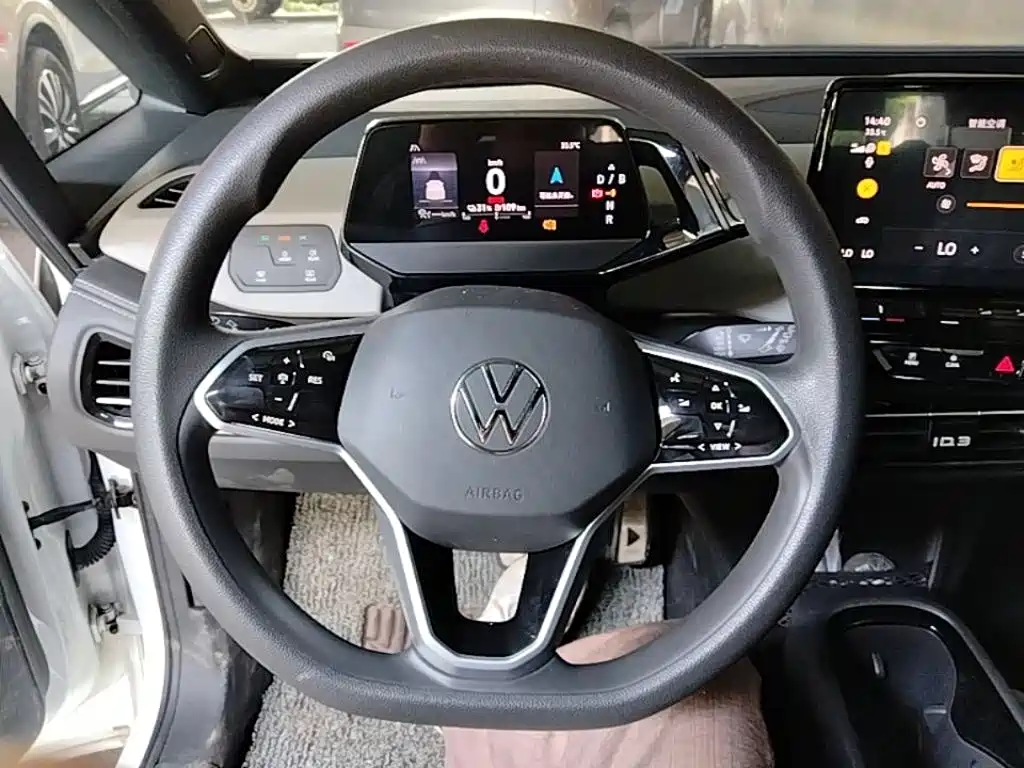 Volkswagen ID.3 — миниатюра 11