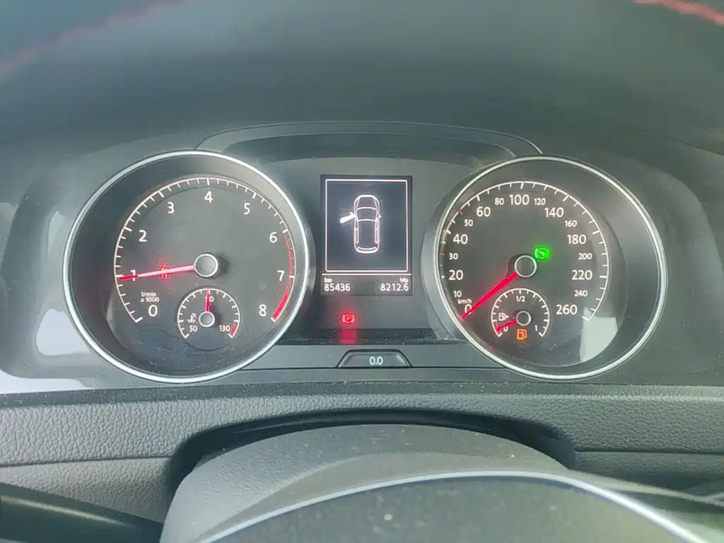 Volkswagen Golf — миниатюра 12