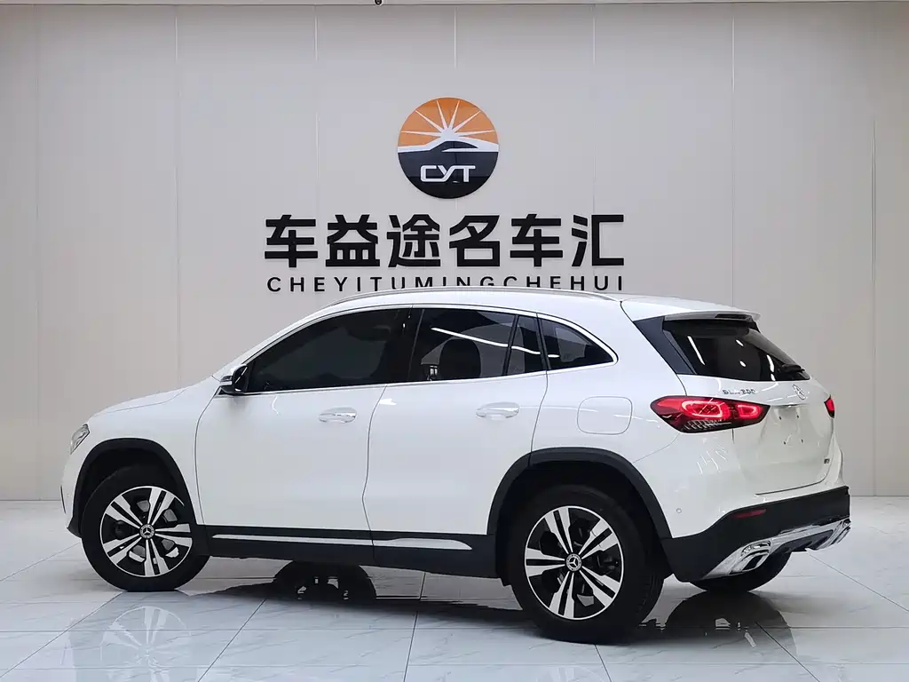Mercedes-Benz GLA 2022 GLA 200