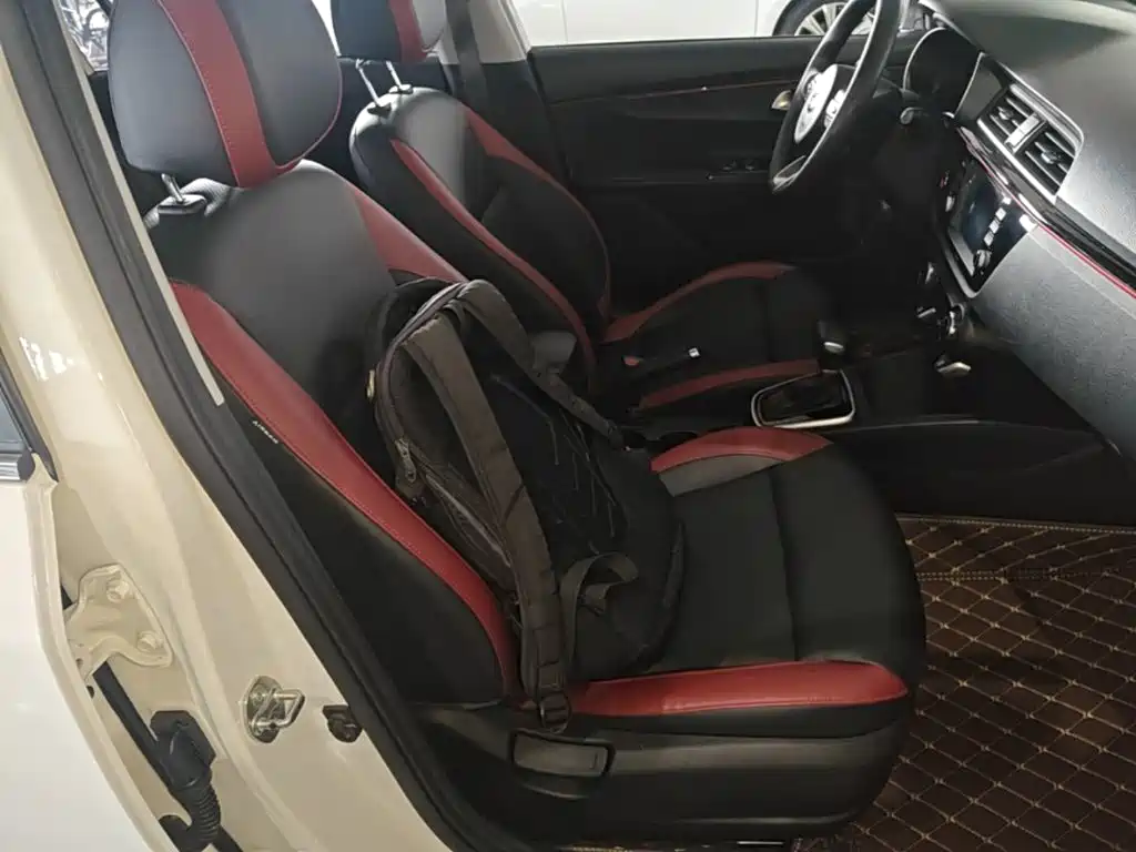 Kia KX Cross — миниатюра 25