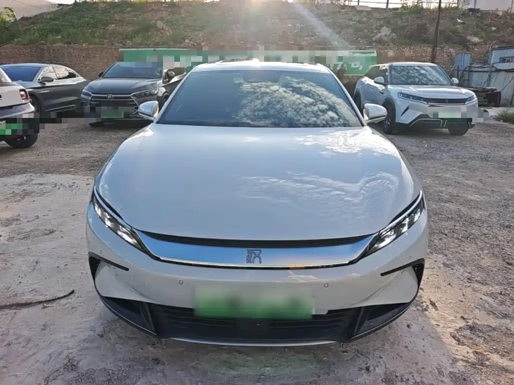 BYD Han — миниатюра 3