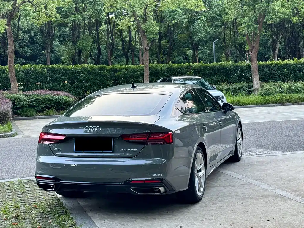 Audi A5 (Import) — миниатюра 10