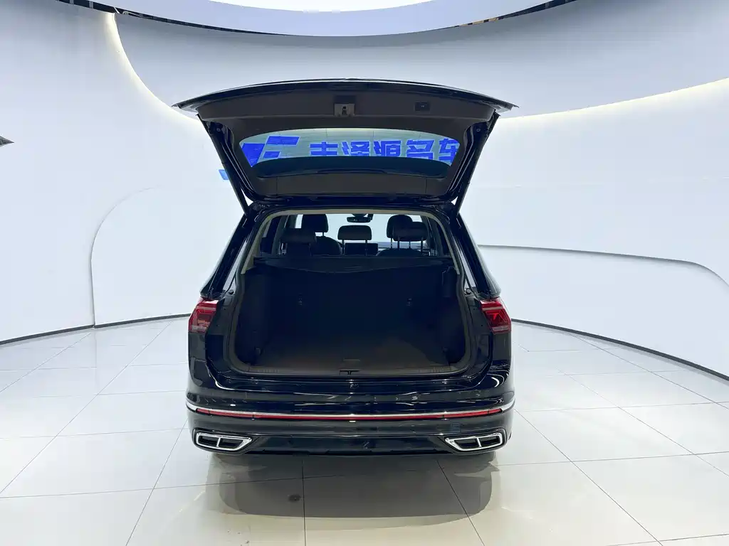 VOLKSWAGEN TIGUAN L NEW ENERGY