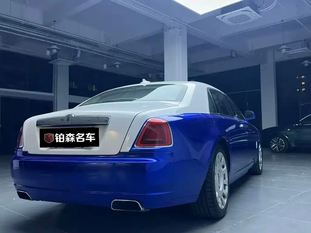 Rolls-Royce Ghost — миниатюра 3