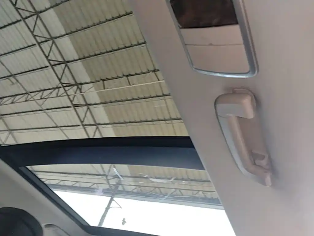 Land Rover Sport — миниатюра 18