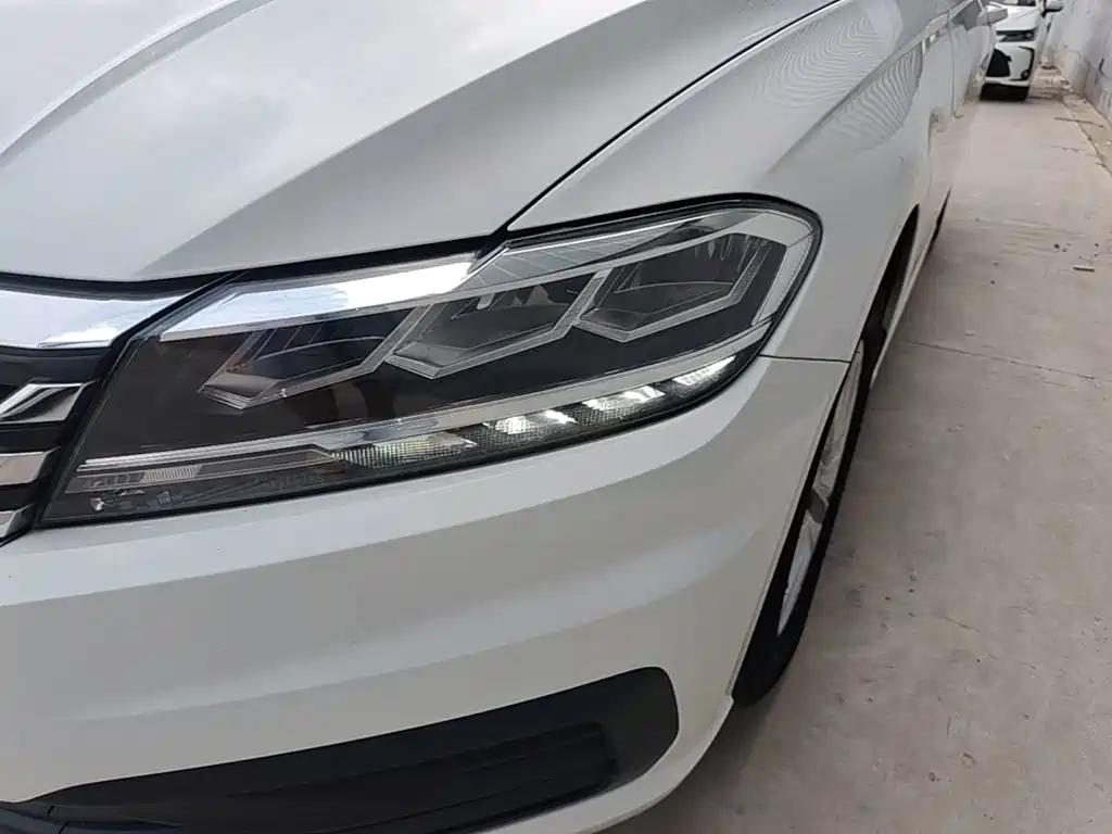 Volkswagen Lavida — миниатюра 24
