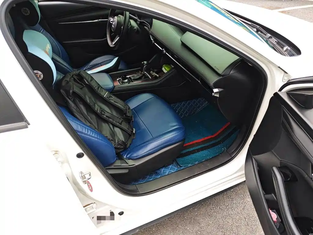 Mazda 3 Axela — миниатюра 20