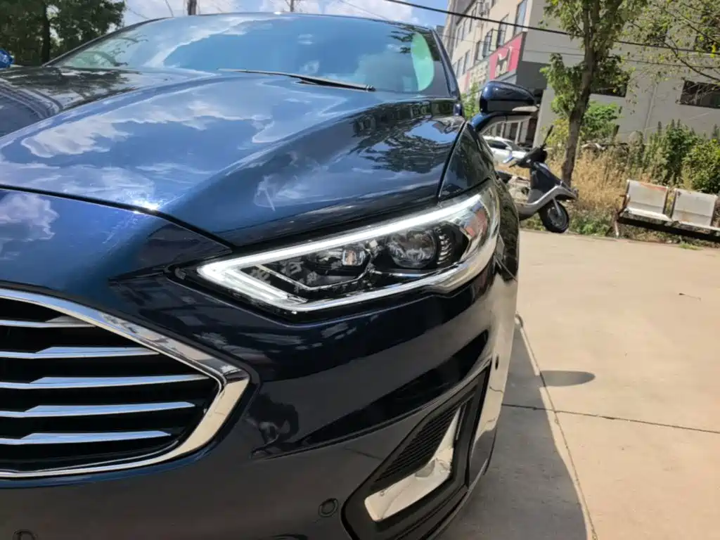 Ford Mondeo — миниатюра 24
