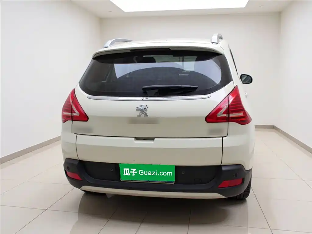 Peugeot 3008 2015 2.0L AT