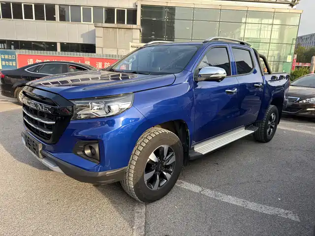 CHANGAN F70