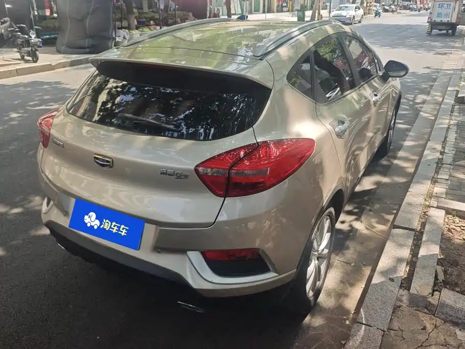 Geely Emgrand GS — миниатюра 3