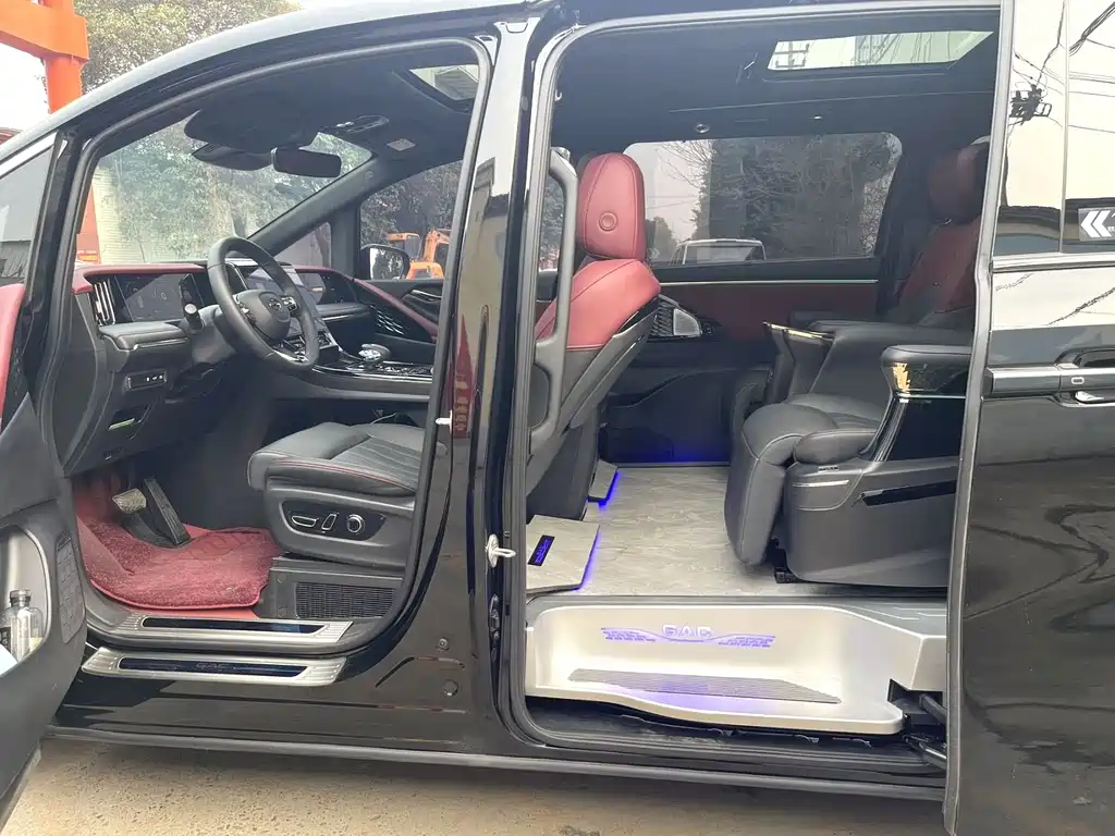 GAC Motor Trumpchi M8 — миниатюра 6