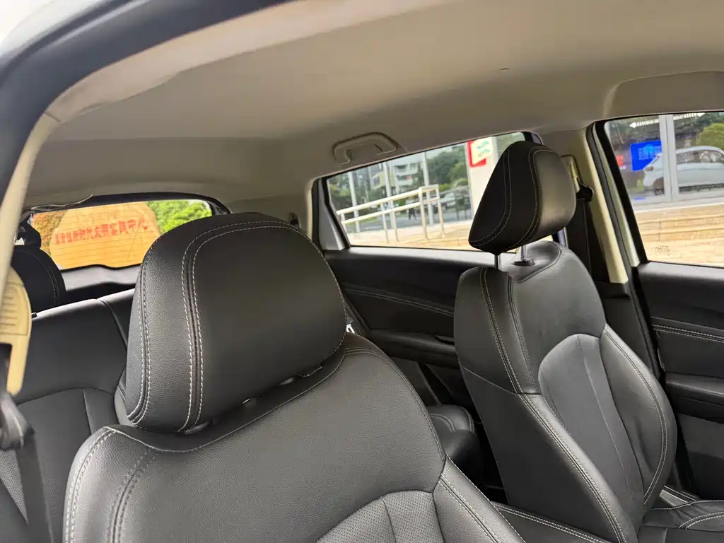 Geely Vision X3 — миниатюра 16