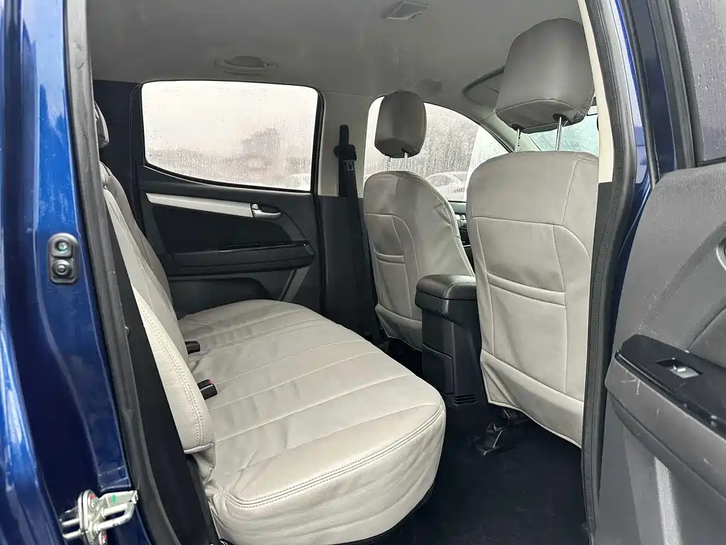 Isuzu Lingtuo — миниатюра 15