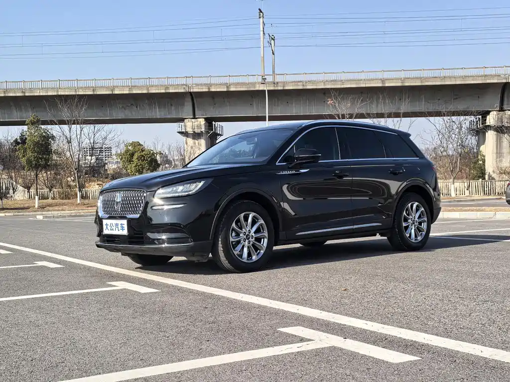 Lincoln Corsair 2020