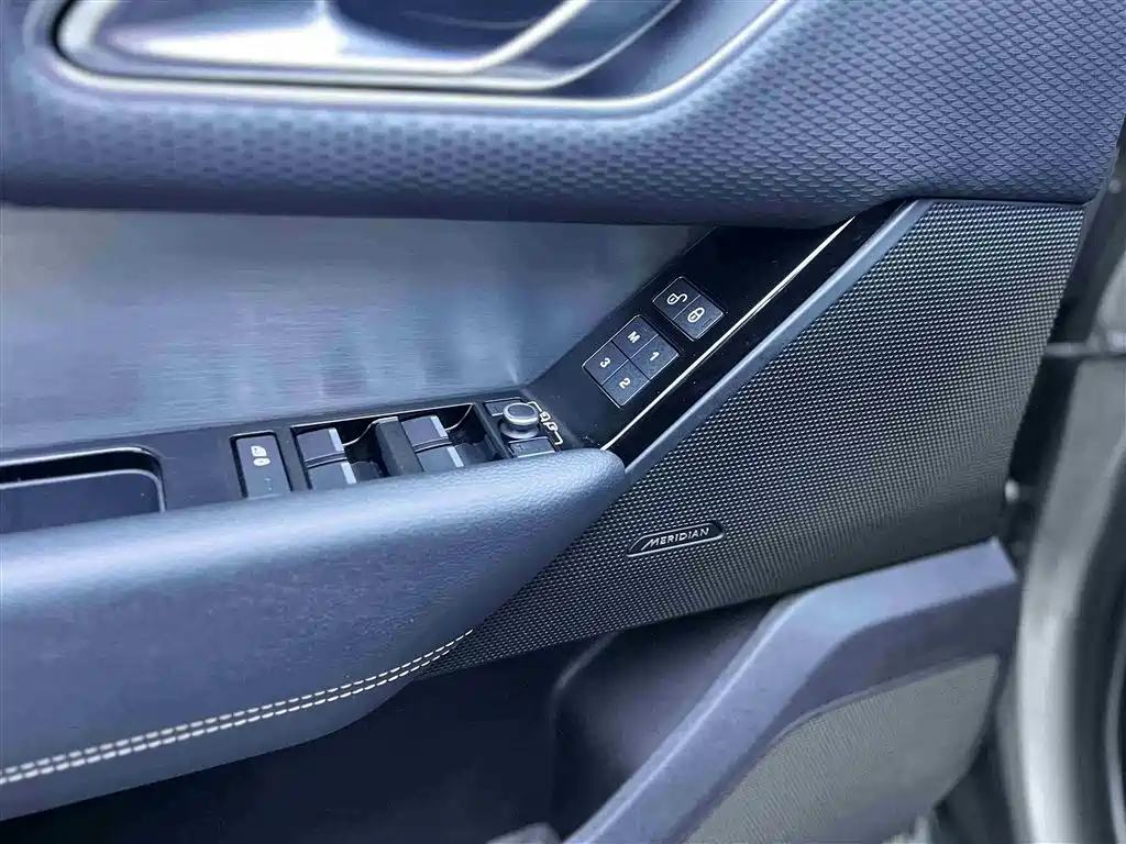 Land Rover Range Rover Velar 2018 P380 R-DYNAMIC S