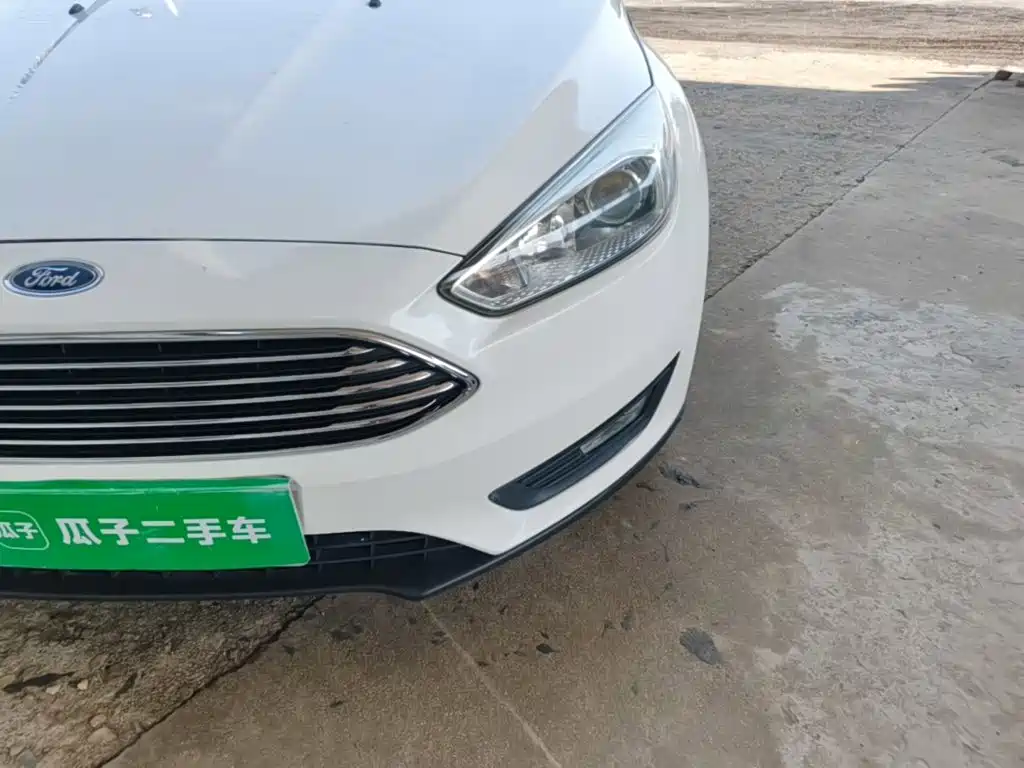 Ford Focus — миниатюра 24