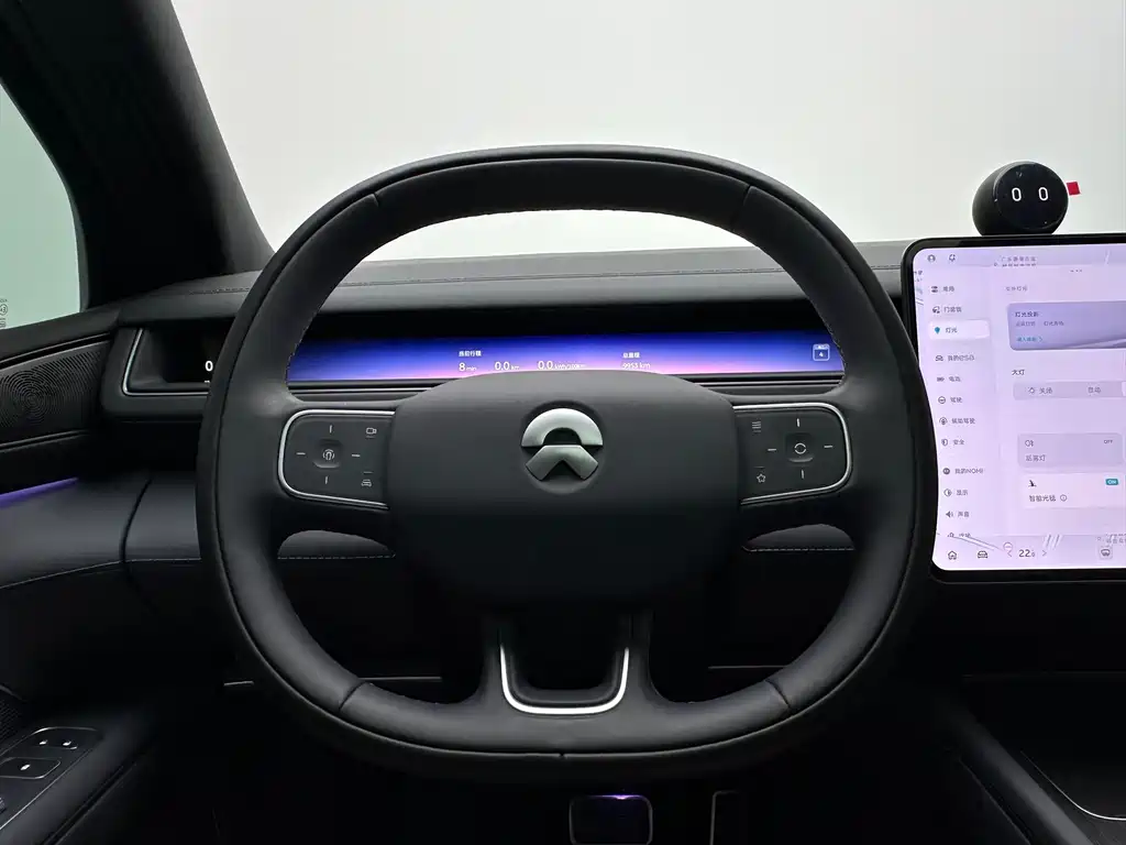 NIO ES8 — миниатюра 18