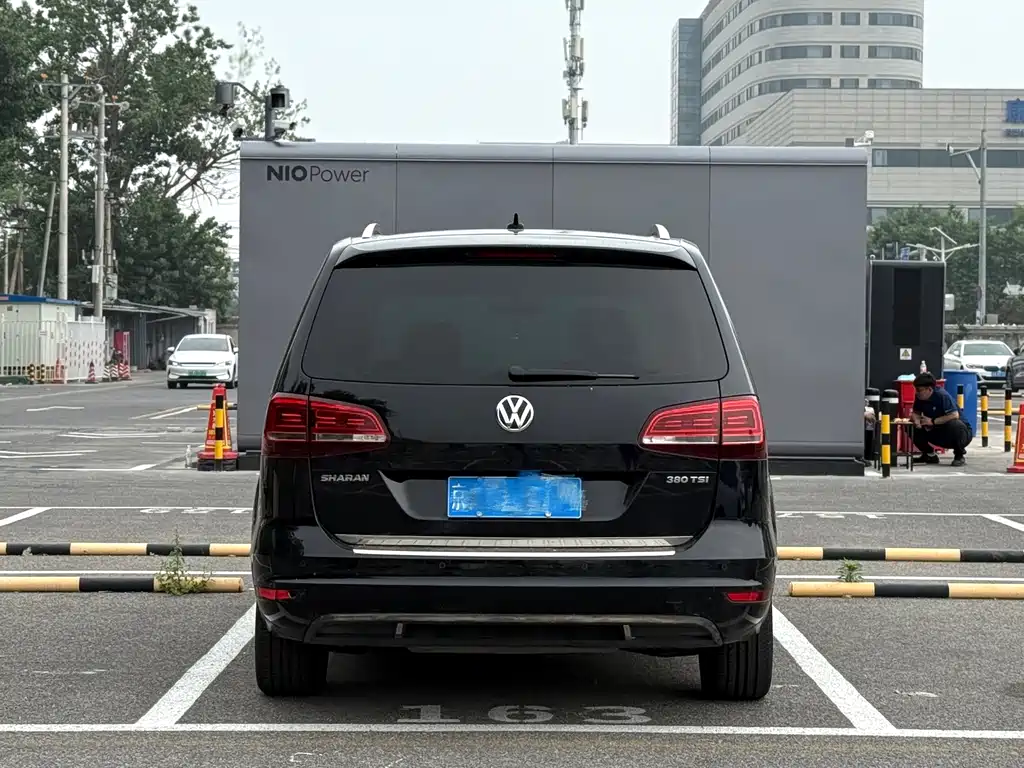Volkswagen Sharan — миниатюра 5