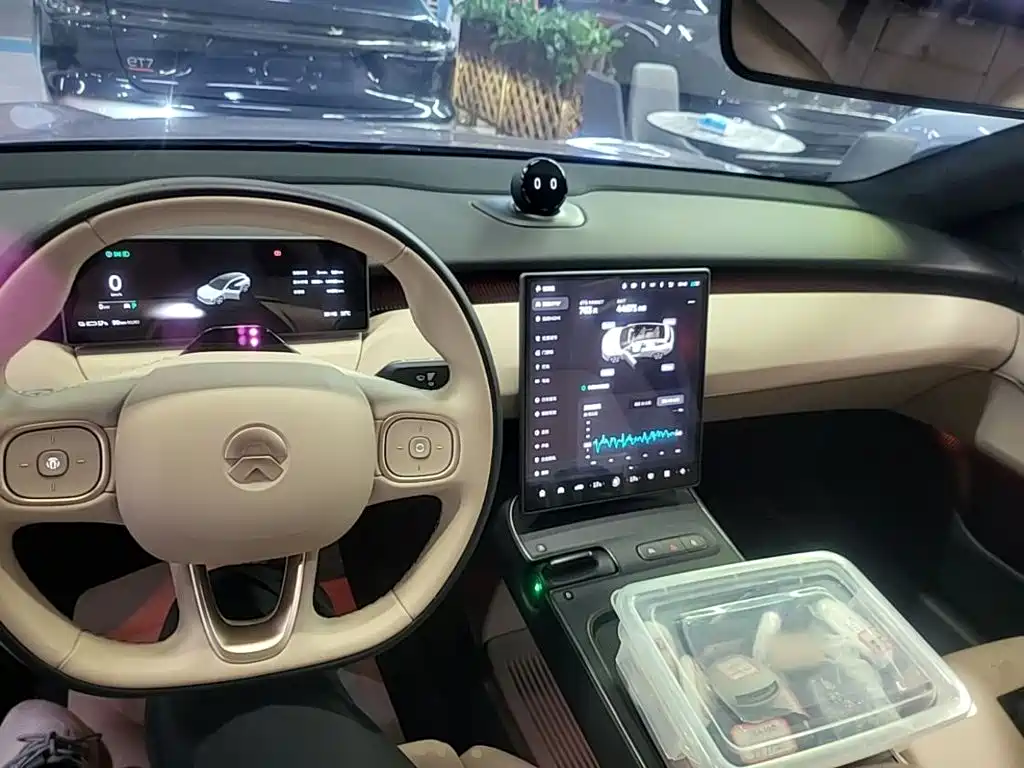 NIO ET5T — миниатюра 10