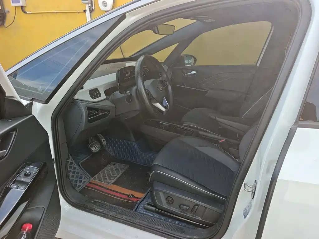Volkswagen ID.3 — миниатюра 8