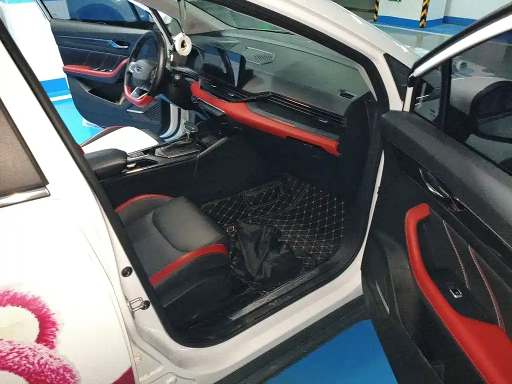 Geely Emgrand S — миниатюра 20