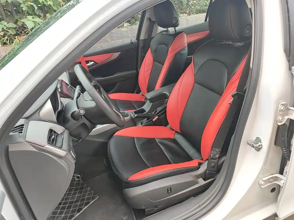 Chevrolet Malibu — миниатюра 15