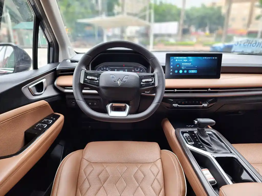 Wuling Jiachen — миниатюра 14