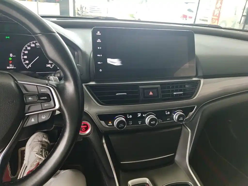 Honda Accord — миниатюра 9