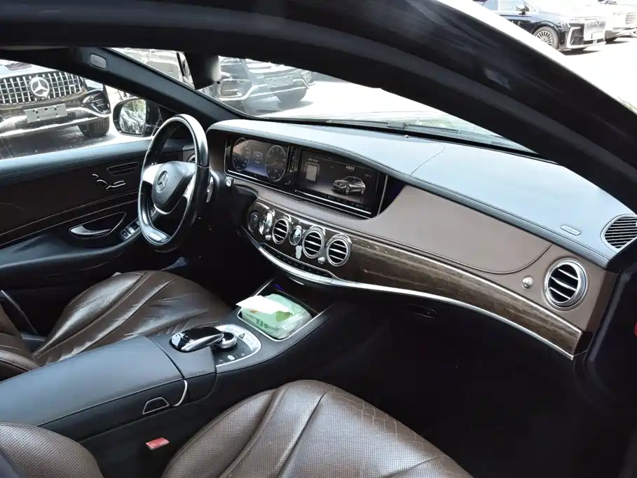 Mercedes-Benz S-Class — миниатюра 16