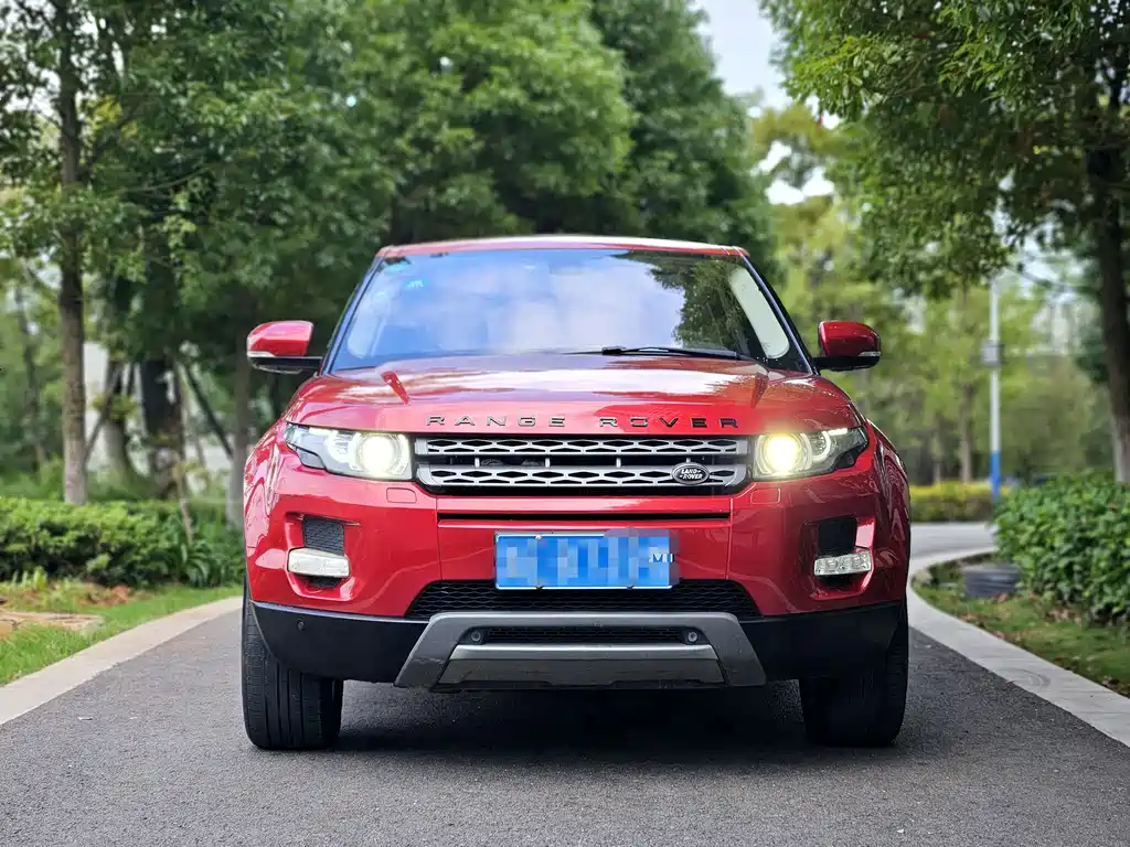 Land Rover Evoque (Import) — миниатюра 2