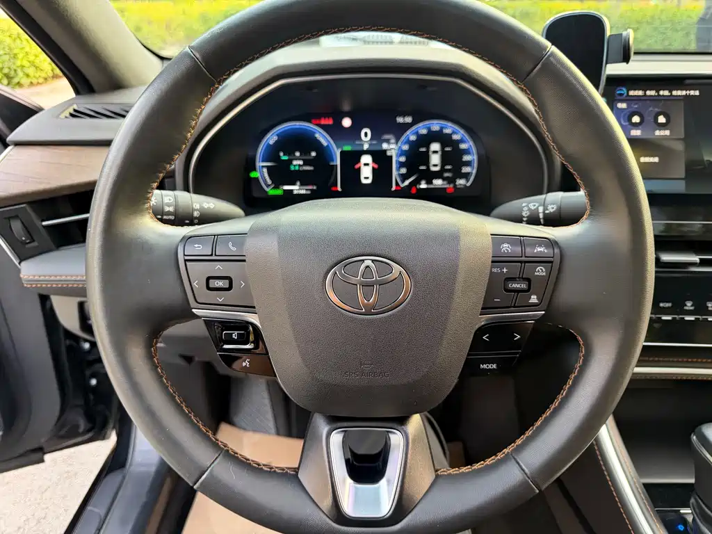 Toyota Avalon — миниатюра 15