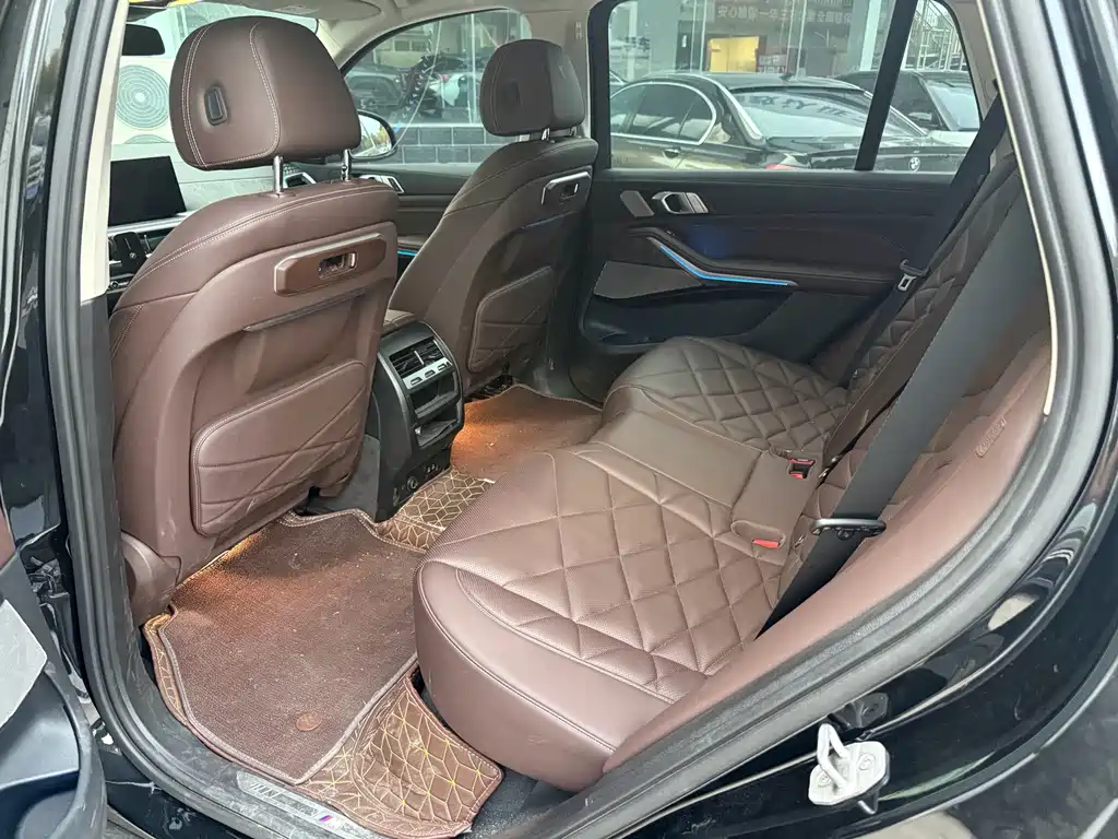 BMW X5 — миниатюра 6